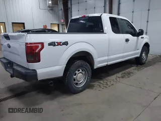 2017 Ford F-150 XL with VIN 1FTFX1EG1HKD34264, listed as a IAAI auction lot 41868204 with 152,290 mi miles. Bid and sale history available at carsss.com. Image 4.