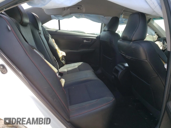 2017 Toyota Camry XLE with VIN 4T1BF1FK9HU354864, listed as a Copart auction lot 53758885 with 32,883 mi miles and Salvage Title. Bid and sale history available at carsss.com. Image 10.