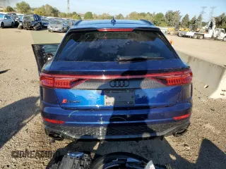 2024 Audi RS Q8 z VIN WU1ARBF19RD000304, wystawiony jako Copart lot #74469054 z przebiegiem 9 546 mil mil oraz Szkoda całkowita • Salvage title. Historia ofert i sprzedaży dostępna na DreamBid. Obrazek 6.