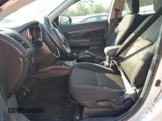 2016 Mitsubishi Outlander ES z VIN JA4AP3AU2GZ064690, wystawiony jako Copart lot #57950975 z przebiegiem Nie podano mil oraz Czysty tytuł • Clean title. Historia ofert i sprzedaży dostępna na DreamBid. Obrazek 7.