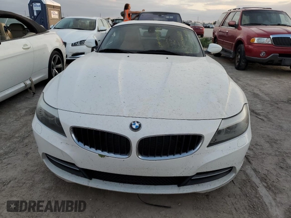 2011 BMW Z4 sDrive30i with VIN WBALM5C57BE379815, listed as a Copart auction lot 75006674 with 0 mi miles and Non Repairable. Bid and sale history available at carsss.com. Image 5.