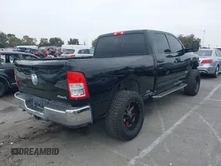 2020 Ram 2500 Tradesman with VIN 3C6UR5CJ1LG284772, listed as a IAAI auction lot 42509335 with 117,339 mi miles and . Bid and sale history available at DreamBid. Image 4.