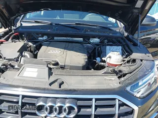 2021 Audi Q5 Premium Plus z VIN WA1BAAFY7M2114476, wystawiony jako IAAI lot #42063790 z przebiegiem 44 945 mil mil oraz . Historia ofert i sprzedaży dostępna na DreamBid. Obrazek 10.