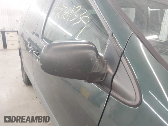 2000 Toyota Sienna LE with VIN 4T3ZF13C0YU249715, listed as a IAAI auction lot 42701339 with 262,521 mi miles and . Bid and sale history available at DreamBid. Image 6.