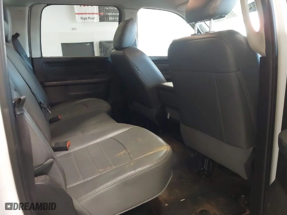 2018 Ram 2500 Tradesman with VIN 3C6UR5HL9JG314057, listed as a IAAI auction lot 41185004 with 257,114 mi miles. Bid and sale history available at carsss.com. Image 8.