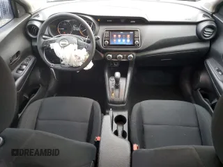 2024 Nissan Kicks S with VIN 3N1CP5BV1RL584510, listed as a Copart auction lot 43839965 with 6,468 mi miles and Salvage Title. Bid and sale history available at carsss.com. Image 8.