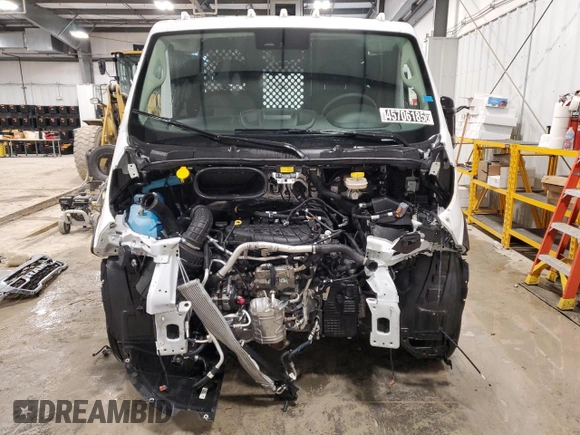2025 Ram ProMaster Cargo Tradesman with VIN 3C6LRVVGXSE517250, listed as a Copart auction lot 45706185 with 1,100 mi miles and Clean Title. Bid and sale history available at carsss.com. Image 5.
