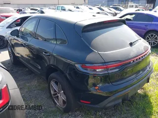 2022 Porsche Macan with VIN WP1AA2A53NLB01500, listed as a IAAI auction lot 41031126 with 25,618 mi miles and . Bid and sale history available at DreamBid. Image 3.