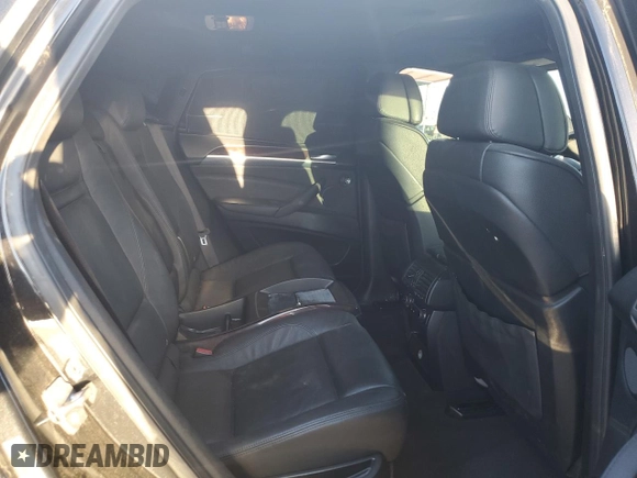 2011 BMW X6 50i with VIN 5UXFG8C56BLZ96125, listed as a Copart auction lot 45690425 with 69,732 mi miles and Salvage Title. Bid and sale history available at carsss.com. Image 10.