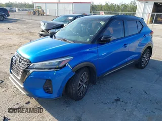 2021 Nissan Kicks SR z VIN 3N1CP5DV6ML475126, wystawiony jako IAAI lot #42330601 z przebiegiem 87 527 mil mil oraz . Historia ofert i sprzedaży dostępna na DreamBid. Obrazek 2.