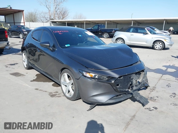 2019 Mazda 3 Preferred with VIN JM1BPAMM8K1120231, listed as a IAAI auction lot 41849033 with Not Provided miles and . Bid and sale history available at DreamBid. Image 1.