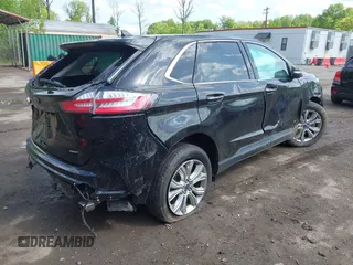 2022 Ford Edge Titanium with VIN 2FMPK4K95NBA45450, listed as a IAAI auction lot 42149752 with Not provided miles and . Bid and sale history available at DreamBid. Image 4.