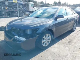 2011 Toyota Camry LE with VIN 4T4BF3EK5BR155076, listed as a IAAI auction lot 41922512 with 131,539 mi miles. Bid and sale history available at carsss.com. Image 2.