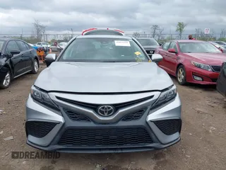 2021 Toyota Camry SE Nightshade with VIN 4T1G11AK1MU458190, listed as a IAAI auction lot 42075243 with 48,731 mi miles and . Bid and sale history available at carsss.com. Image 13.