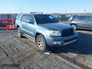 2004 Toyota 4Runner Limited with VIN JTEBU17R540038624, listed as a IAAI auction lot 41673240 with 293,925 mi miles. Bid and sale history available at carsss.com. Image 1.