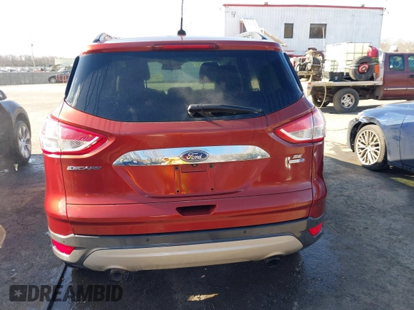 2014 Ford Escape SE with VIN 1FMCU9GX1EUE23044, listed as a IAAI auction lot 41597818 with 165,348 mi miles. Bid and sale history available at carsss.com. Image 15.
