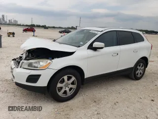 2013 Volvo XC60 3.2L z VIN YV4952DL2D2448207, wystawiony jako Copart lot #54915375 z przebiegiem 135 270 mil mil oraz Szkoda całkowita • Salvage title. Historia ofert i sprzedaży dostępna na DreamBid. Obrazek 1.