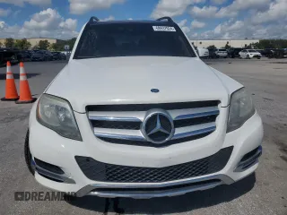 2015 Mercedes-Benz GLK 350 with VIN WDCGG5HB4FG429911, listed as a Copart auction lot 69937924 with 121,214 mi miles and Salvage Title. Bid and sale history available at DreamBid. Image 5.