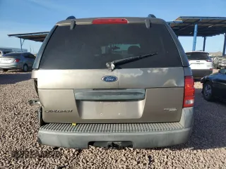 2005 Ford Explorer XLS with VIN 1FMZU62K05UA25991, listed as a Copart auction lot 81614344 with 139,333 mi miles and Salvage title. Bid and sale history available at DreamBid. Image 6.