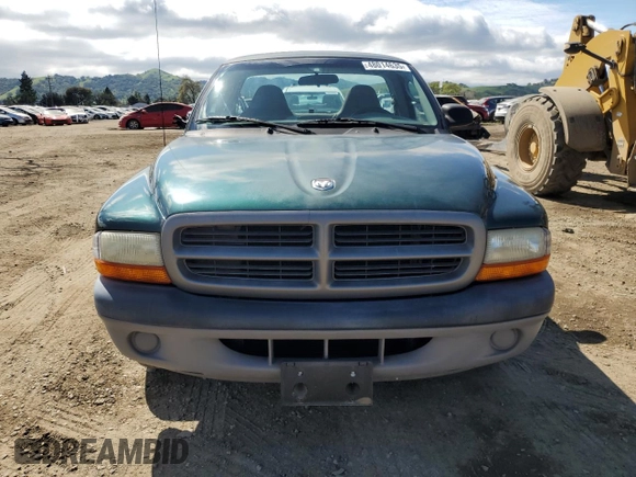 2001 Dodge Dakota with VIN 1B7FL26P21S233496, listed as a Copart auction lot 48014635 with 106,852 mi miles and Clean Title. Bid and sale history available at carsss.com. Image 5.