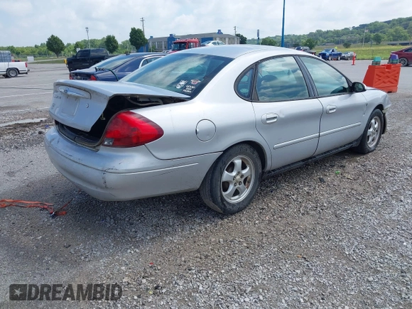 2003 Ford Taurus SES Standard with VIN 1FAFP55U23G201866, listed as a IAAI auction lot 42605445 with 192,127 mi miles and . Bid and sale history available at DreamBid. Image 4.