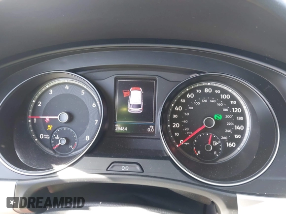 2021 Volkswagen Atlas SE with VIN 1V2HE2CA2MC209716, listed as a IAAI auction lot 42710825 with 29,484 mi miles and . Bid and sale history available at DreamBid. Image 7.