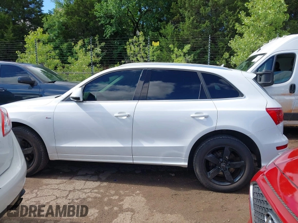 2012 Audi Q5 Prestige with VIN WA1WKAFP3CA079610, listed as a IAAI auction lot 42212659 with 125,842 mi miles and . Bid and sale history available at DreamBid. Image 14.