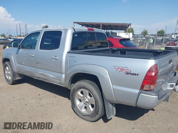 2007 Toyota Tacoma PreRunner с VIN 5TEJU62NX7Z450754, выставлен на аукционе IAAI как лот 42167915 с пробегом 221 560 миль миль и . История ставок и продаж доступна на DreamBid. Изображение 3.