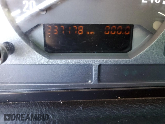 1998 BMW 3 Series 328ic with VIN WBABK7332WET66892, listed as a Copart auction lot 88517365 with 237,178 mi miles and Salvage Title. Bid and sale history available at carsss.com. Image 9.