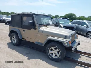 2004 Jeep Wrangler X with VIN 1J4FA39S84P737774, listed as a IAAI auction lot 41838318 with 163,839 mi miles. Bid and sale history available at carsss.com. Image 1.