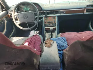 1986 Mercedes-Benz 420 with VIN WDBCA35D5GA215691, listed as a Copart auction lot 73805384 with 255,796 mi miles and Clean Title. Bid and sale history available at carsss.com. Image 8.