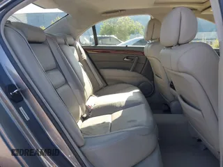 2007 Acura RL Tech Pkg with VIN JH4KB16657C003973, listed as a IAAI auction lot 41977488 with 81,712 mi miles. Bid and sale history available at carsss.com. Image 8.