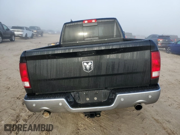2018 Ram 1500 SLT z VIN 1C6RR6GT2JS131721, wystawiony jako Copart lot #46992545 z przebiegiem 82 448 mil mil oraz Szkody całkowita. Historia ofert i sprzedaży dostępna na DreamBid. Obrazek 6.