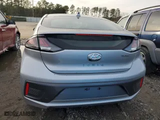 2020 Hyundai Ioniq Hybrid SEL with VIN KMHC85LC0LU206579, listed as a Copart auction lot 87721065 with 37,527 mi miles and Salvage Title. Bid and sale history available at carsss.com. Image 6.