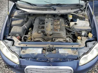 2004 Chrysler Concorde LXi z VIN 2C3HD36M54H664898, wystawiony jako Copart lot #72354104 z przebiegiem 132 686 mil mil oraz Tytuł czysty. Historia ofert i sprzedaży dostępna na DreamBid. Obrazek 11.