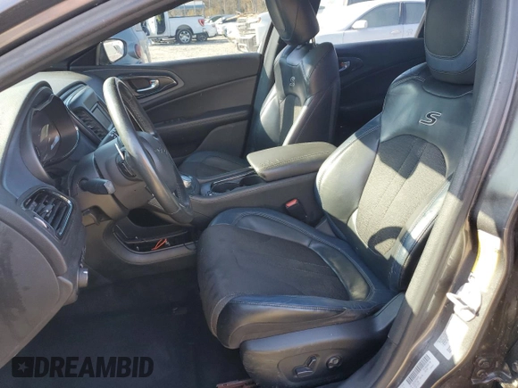 2015 Chrysler 200 S with VIN 1C3CCCDG2FN636478, listed as a Copart auction lot 76917804 with 150,752 mi miles and Non Repairable. Bid and sale history available at carsss.com. Image 7.