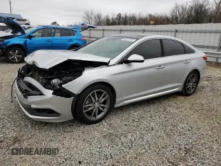 2015 Hyundai Sonata Sport z VIN 5NPE34AB3FH077882, wystawiony jako Copart lot #48311875 z przebiegiem 129 222 mil mil oraz Czysty tytuł • Clean title. Historia ofert i sprzedaży dostępna na DreamBid. Obrazek 1.