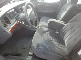 1997 Mercury Grand Marquis GS z VIN 2MELM74W7VX687221, wystawiony jako Copart lot #78665224 z przebiegiem 226 077 mil mil oraz Szkoda całkowita • Salvage title. Historia ofert i sprzedaży dostępna na DreamBid. Obrazek 7.