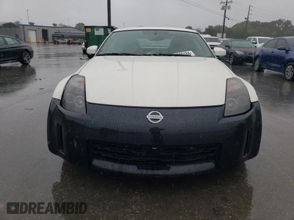 2004 Nissan 350Z Enthusiast with VIN JN1AZ34D54M101951, listed as a Copart auction lot 73592184 with 131,404 mi miles and Clean Title. Bid and sale history available at DreamBid. Image 5.
