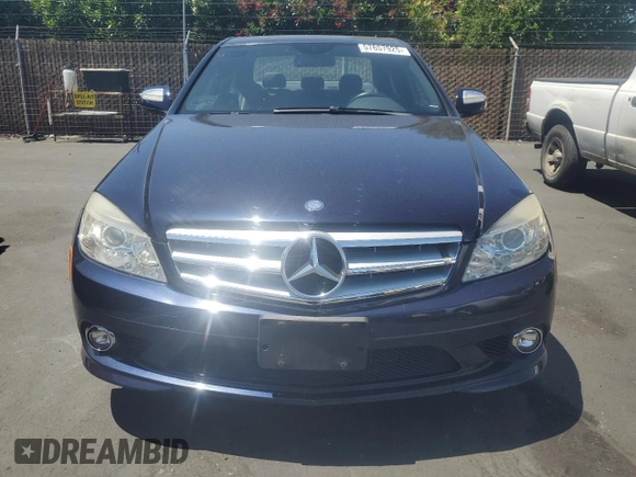 2008 Mercedes-Benz C 300 Sport z VIN WDDGF54X88F055375, wystawiony jako Copart lot #57657925 z przebiegiem 87 558 mil mil oraz Szkoda całkowita • Salvage title. Historia ofert i sprzedaży dostępna na DreamBid. Obrazek 5.