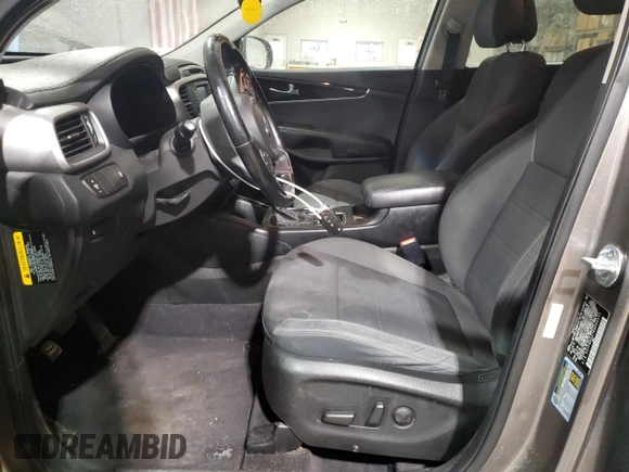 2016 Kia Sorento LX with VIN 5XYPGDA57GG089890, listed as a Copart auction lot 42416645 with 130,270 mi miles and Salvage Title. Bid and sale history available at DreamBid. Image 7.