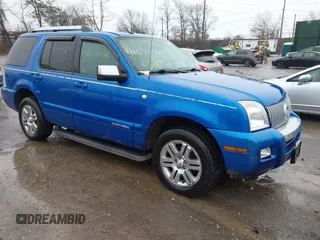2010 Mercury Mountaineer Premier with VIN 4M2EN4JE4AUJ00325, listed as a IAAI auction lot 41604775 with 999,999 mi miles. Bid and sale history available at carsss.com. Image 1.