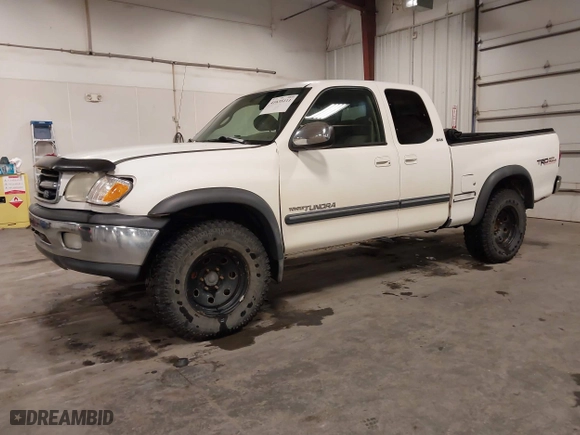 2002 Toyota Tundra SR5 with VIN 5TBBT44162S327523, listed as a IAAI auction lot 41635111 with 200,733 mi miles. Bid and sale history available at carsss.com. Image 23.