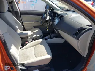 2021 Mitsubishi Outlander ES z VIN JA4ARUAU7MU006454, wystawiony jako IAAI lot #41844401 z przebiegiem 58 080 mil mil oraz . Historia ofert i sprzedaży dostępna na DreamBid. Obrazek 5.