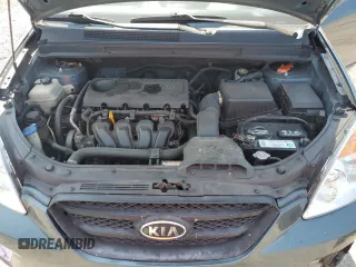 2009 Kia Rondo LX Base with VIN KNAFG528X97230782, listed as a Copart auction lot 70166714 with 204,860 mi miles and Clean Title. Bid and sale history available at carsss.com. Image 12.