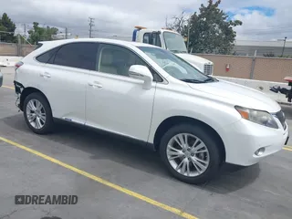 2010 Lexus RX 450h с VIN JTJZB1BAXA2002399, выставлен на аукционе IAAI как лот 42806047 с пробегом Не указан миль и . История ставок и продаж доступна на DreamBid. Изображение 1.