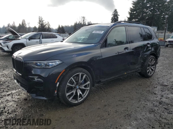 2022 BMW X7 M50i with VIN 5UXCX6C01N9L57177, listed as a Copart auction lot 88522035 with 33,031 mi miles and Salvage Title. Bid and sale history available at carsss.com. Image 1.