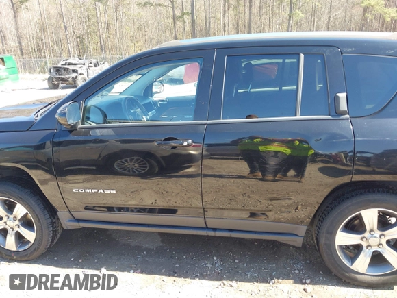 2017 Jeep Compass High Altitude with VIN 1C4NJDEB9HD108724, listed as a IAAI auction lot 41673207 with 87,884 mi miles and . Bid and sale history available at carsss.com. Image 14.