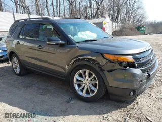 2015 Ford Explorer Sport with VIN 1FM5K8GT0FGB00786, listed as a IAAI auction lot 41803550 with 113,980 mi miles. Bid and sale history available at carsss.com. Image 1.