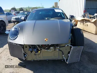 2022 Porsche 911 Carrera S with VIN WP0AB2A95NS220866, listed as a IAAI auction lot 41939607 with 7,770 mi miles. Bid and sale history available at carsss.com. Image 13.